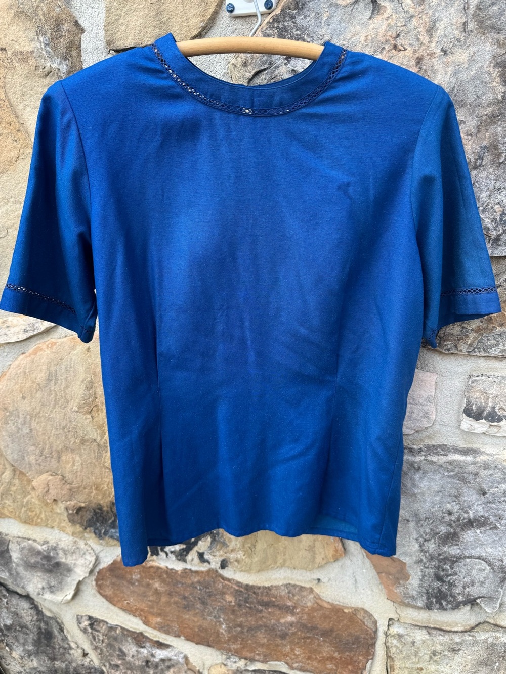 Vintage Talbots 100% Silk Tailored Blue Short-Sleeve Blouse 10 Shoulder Pads